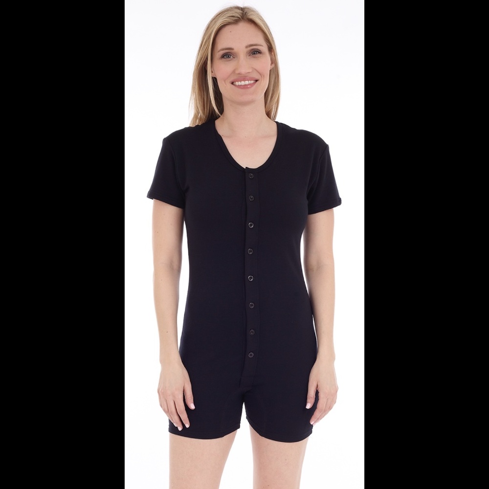 📦 Black Short Sleeve Pyjama Onesie